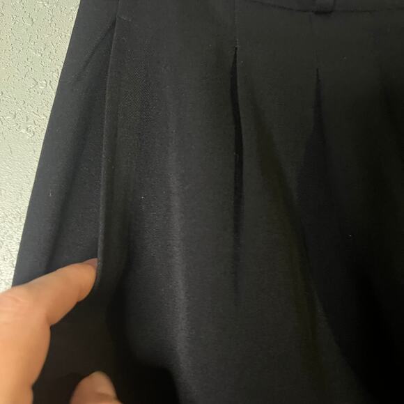 Nordstroms Industrialist Sportswear Womens Black Wool Skirt 12 with pockets - Picture 6 of 11